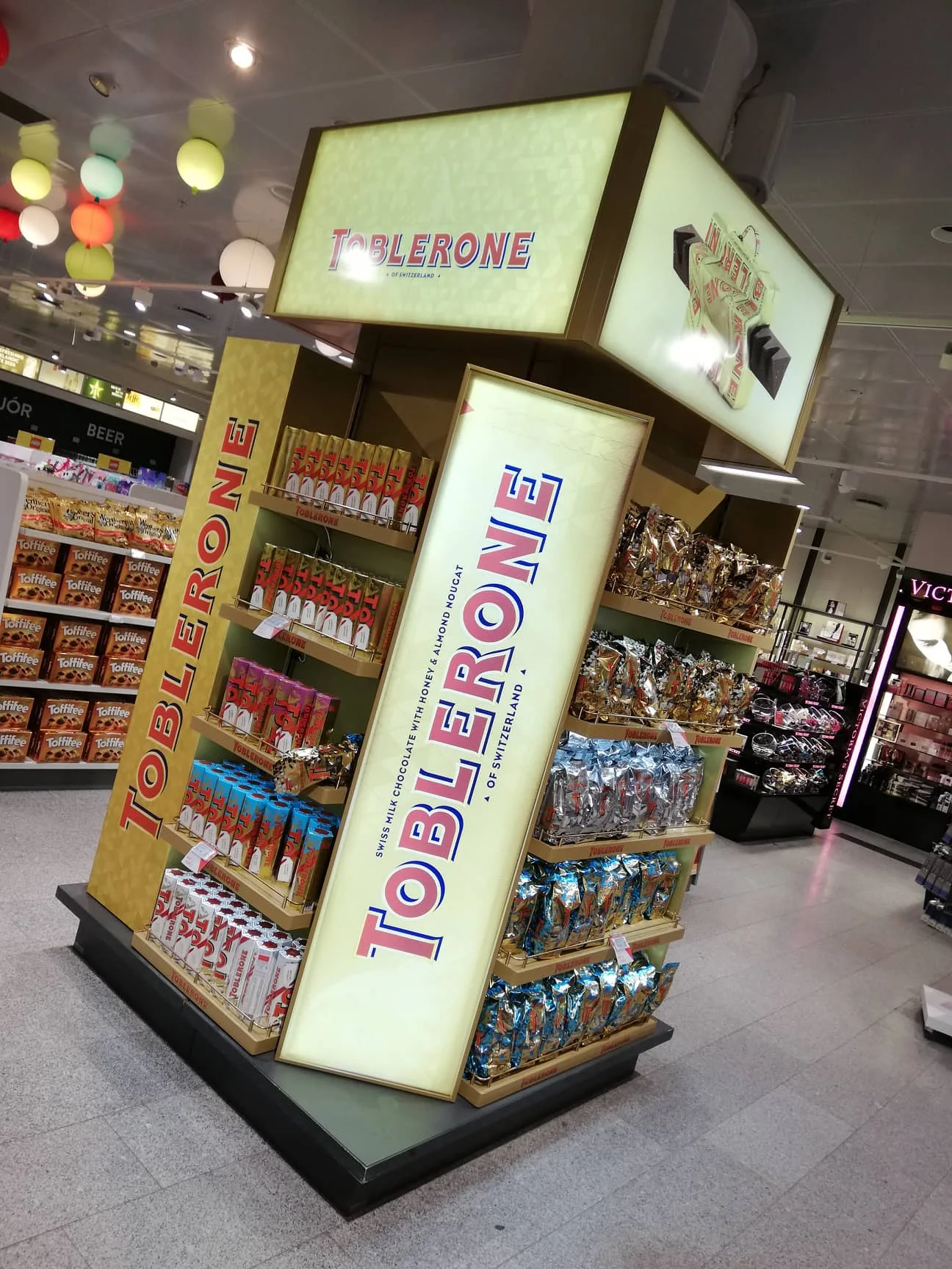Toblerone-sýningarstandur